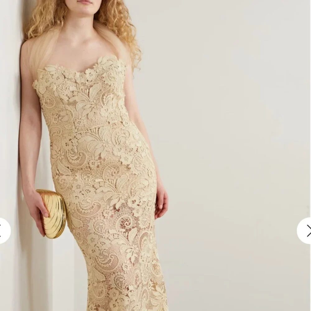 Oscar de la Renta | Dresses | Oscar De La Renta Gown | Poshmark